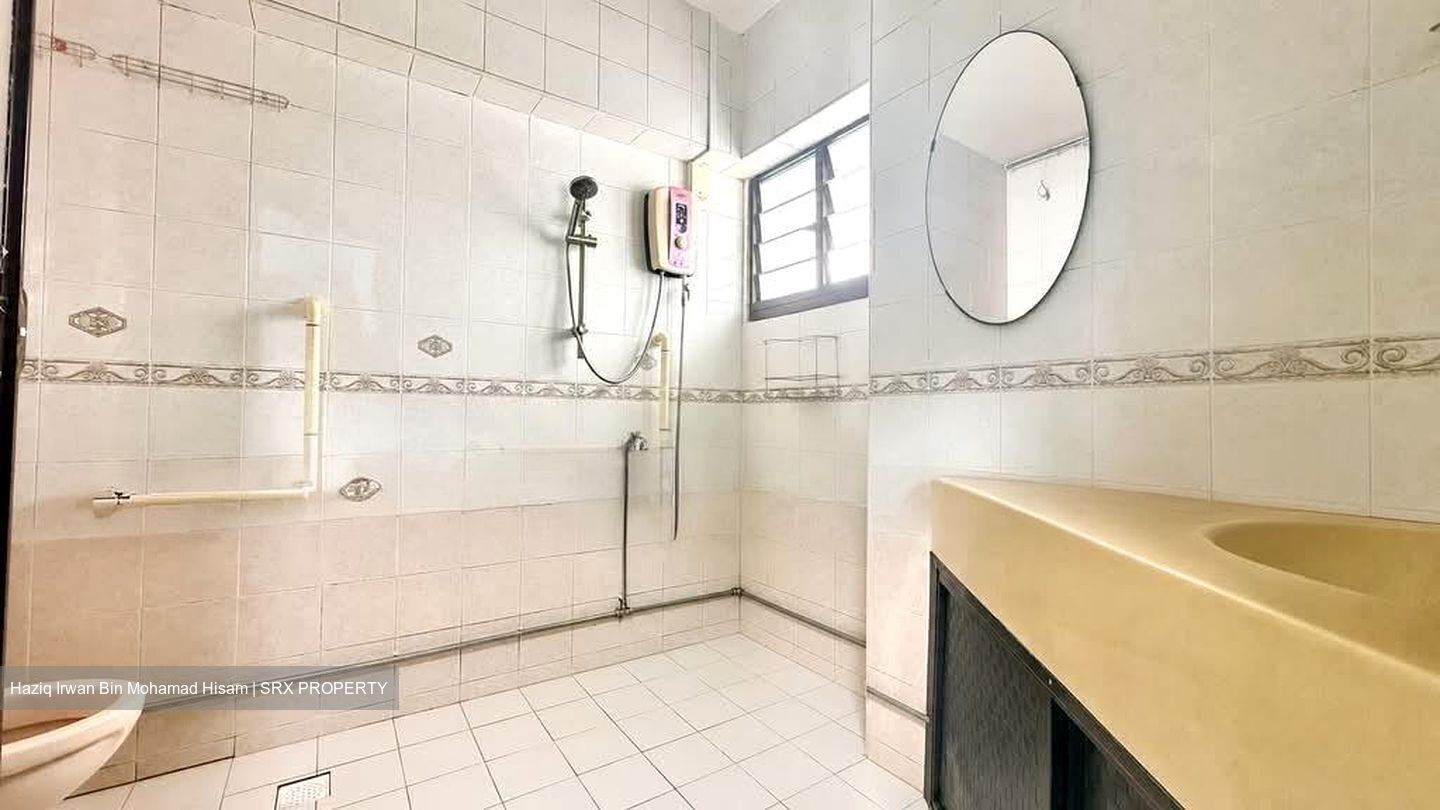 Blk 523 Fragrant Woods (Woodlands), HDB Executive #574199691